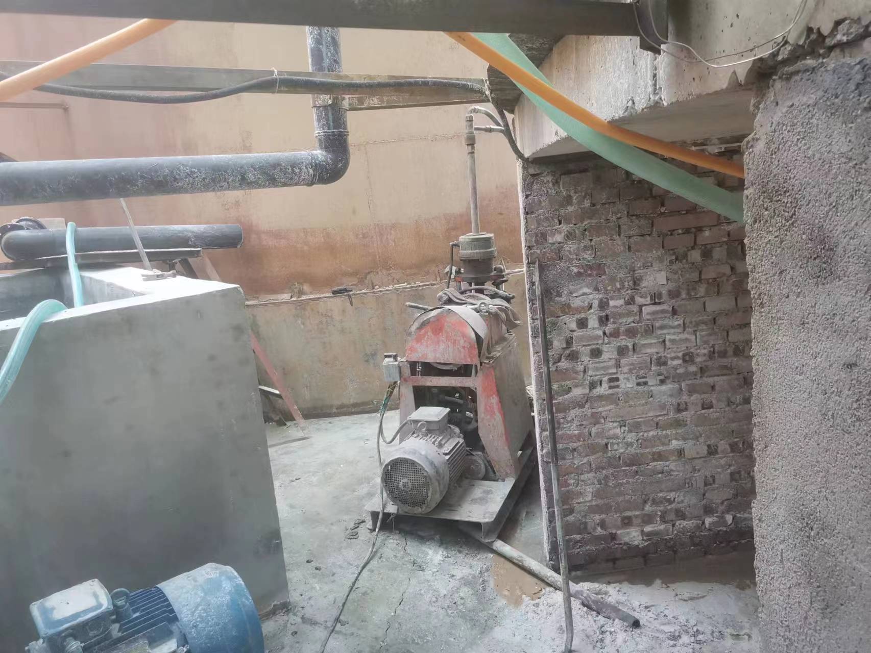 天山设备基础注浆